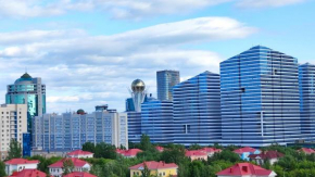 124 центр,на 1-8 человек,2 спальни гостиная кухня 3 кровати раскладной диван 2 кондиционера